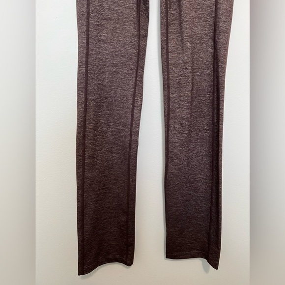 M. Athleta Revelation yoga pant - Picture 14 of 16
